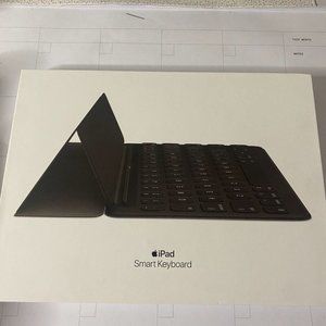 iPad Smart Keyboard